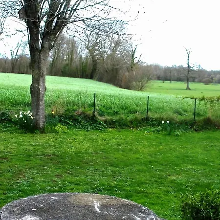 Holiday home In With Barbecue Sainte-Marguerite-d'Elle